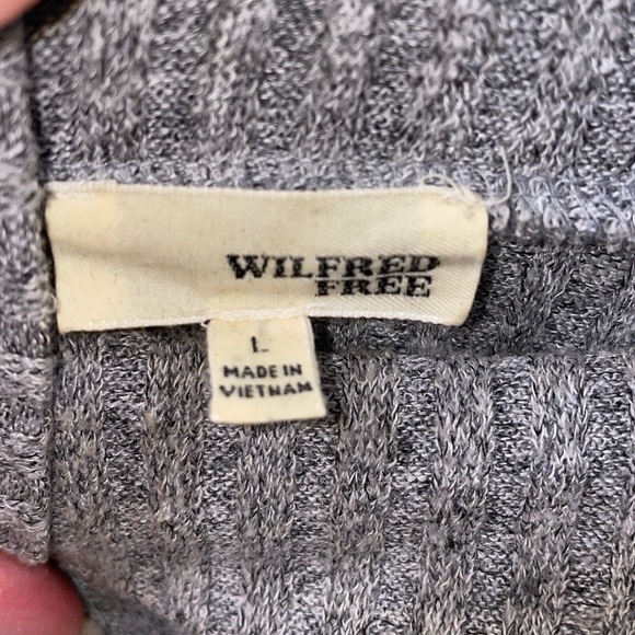 Mock Neck Long Sleeve Sweater Dress Aritzia - Picture 3 of 3